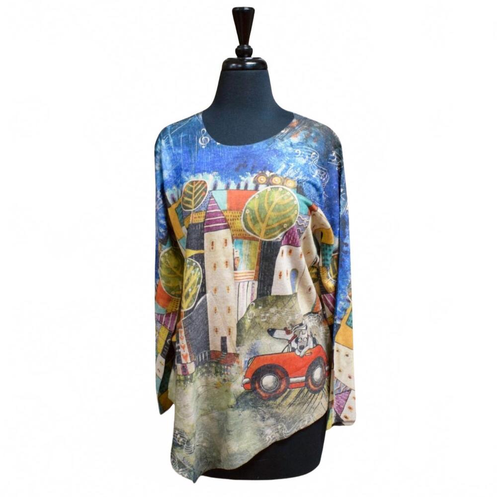 NEW INOAH women's into far far away top in blue